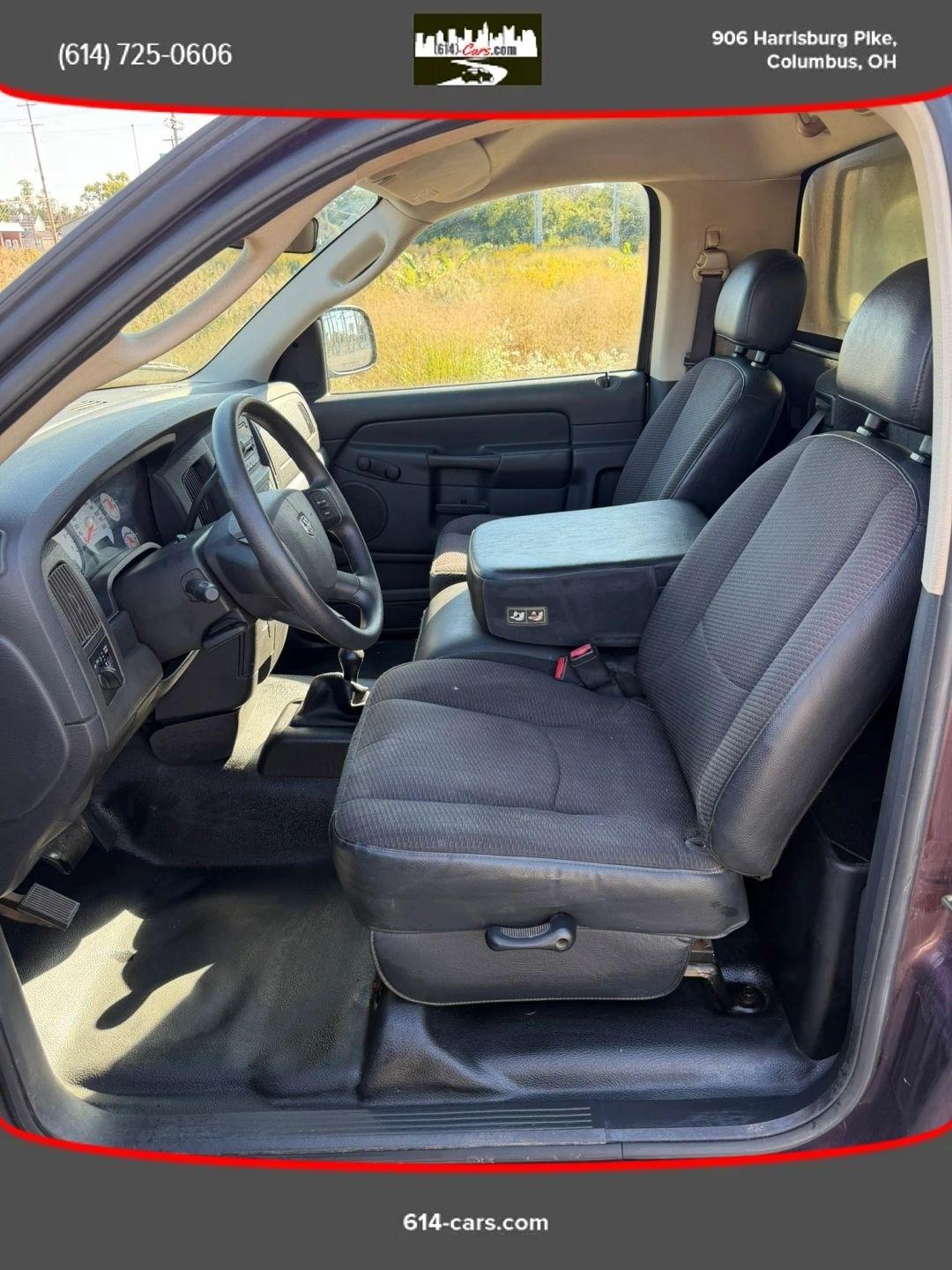 Dodge Ram 1500 ST 4WD 2004