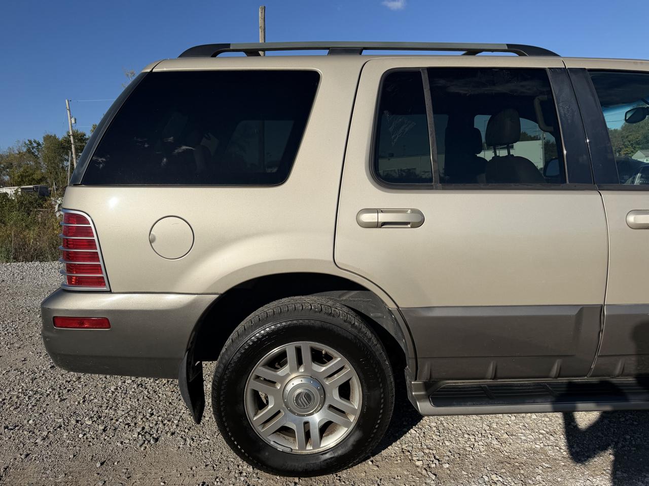 Mercury Mountaineer  2004
