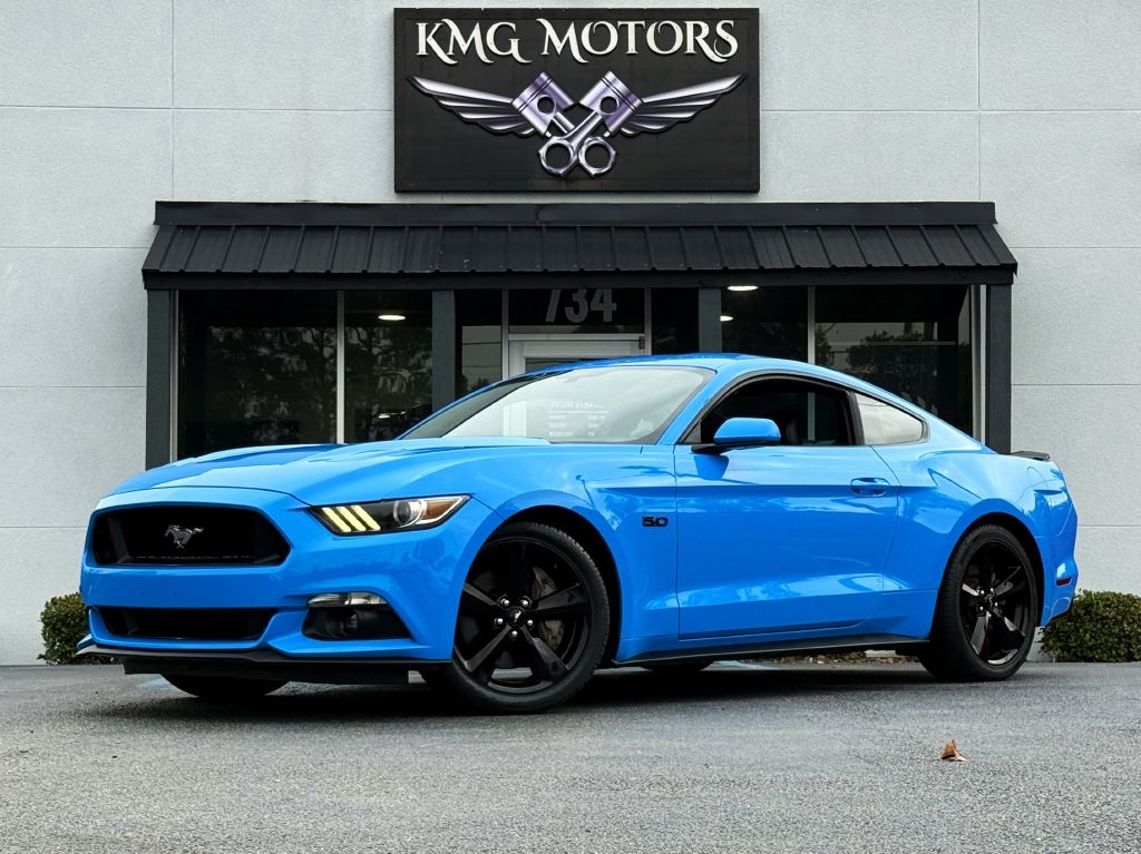 2017 Ford Mustang GT Fastback