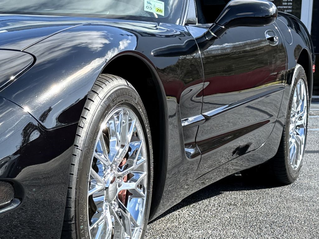 Chevrolet Corvette 2dr Cpe 2002