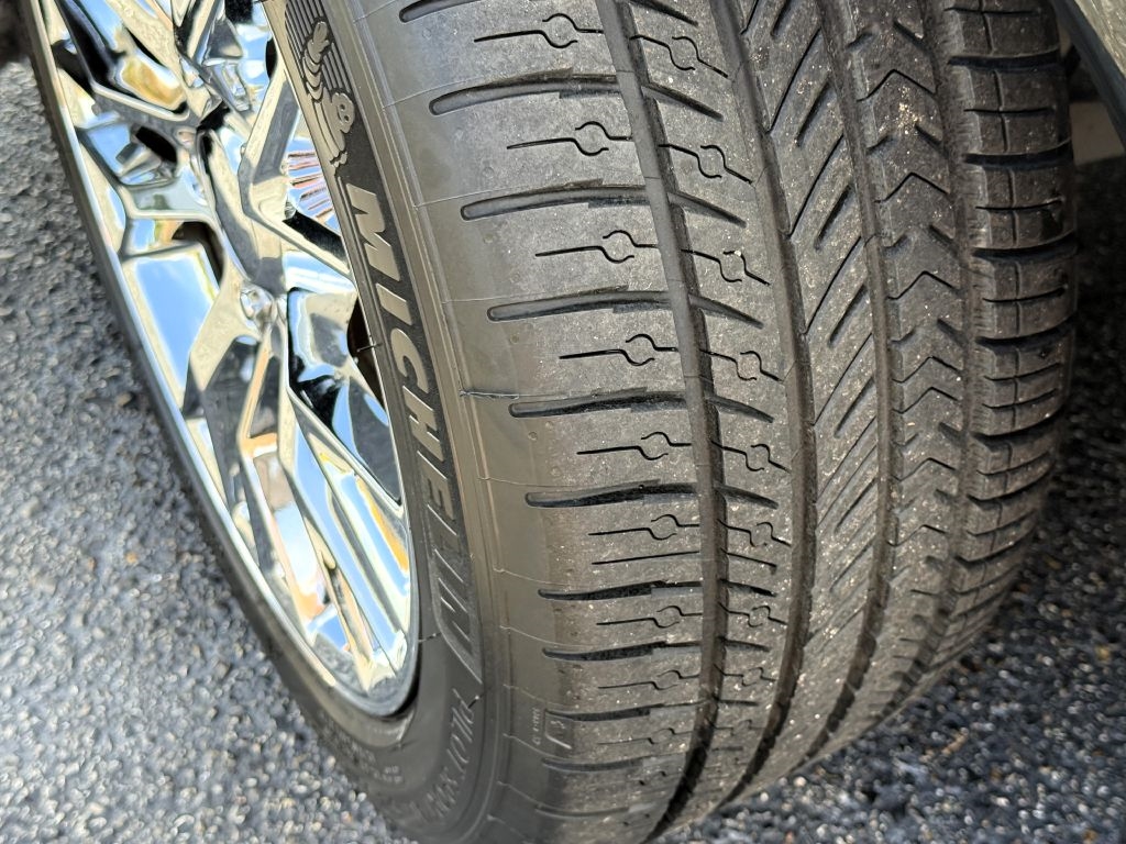 Chevrolet Corvette 2dr Cpe 2002