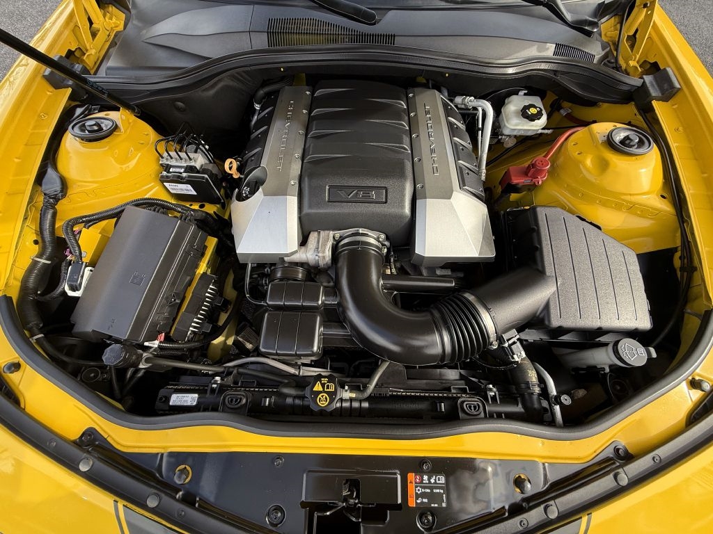 Chevrolet Camaro 2dr Cpe 2SS 2012