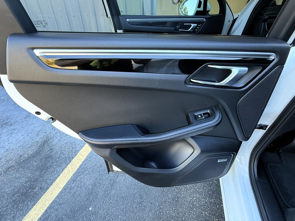 Porsche Macan GTS AWD 2018