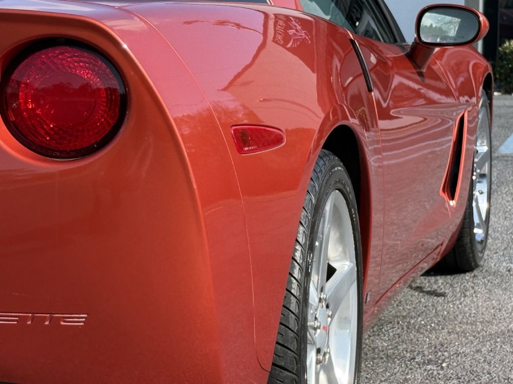 Chevrolet Corvette 2dr Cpe 2006