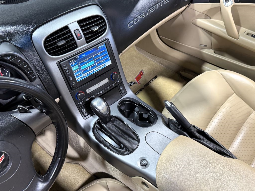 Chevrolet Corvette 2dr Cpe 2006