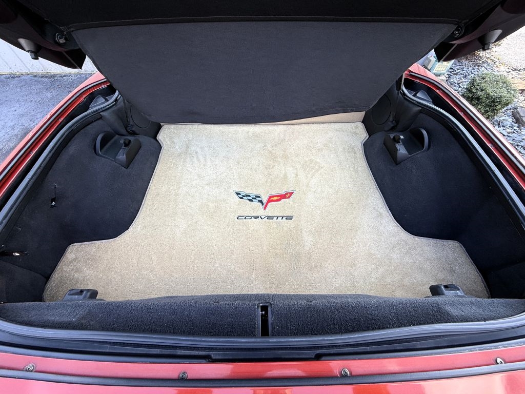 Chevrolet Corvette 2dr Cpe 2006