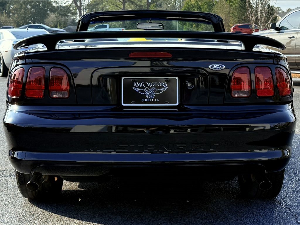 Ford Mustang  1996