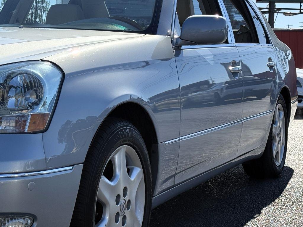 Lexus LS 430 4dr Sdn 2003