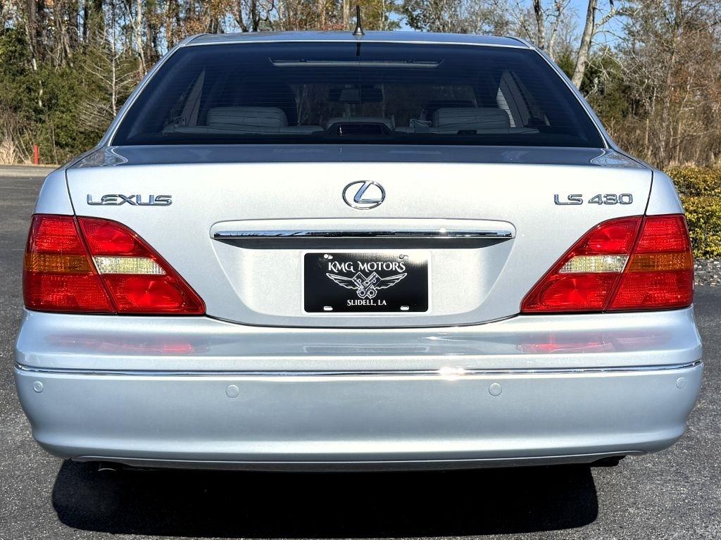 Lexus LS 430 4dr Sdn 2003