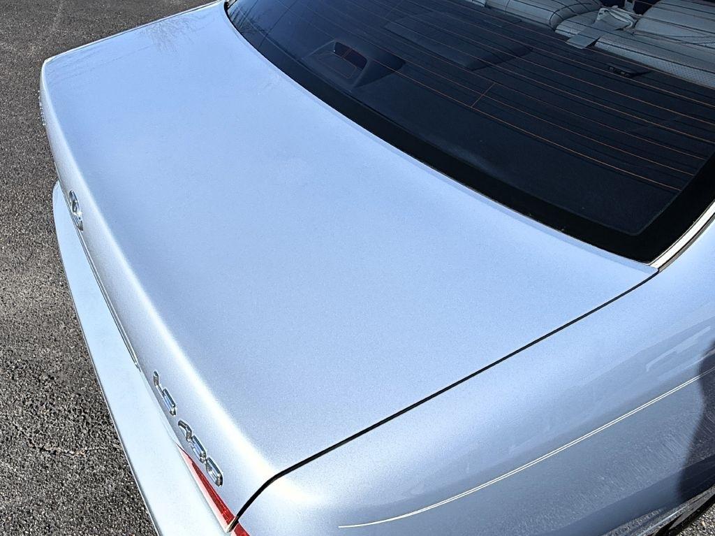 Lexus LS 430 4dr Sdn 2003