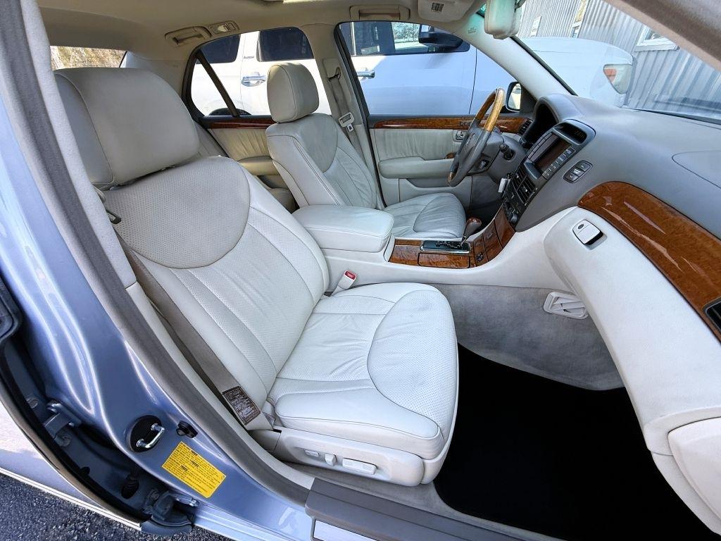 Lexus LS 430 4dr Sdn 2003