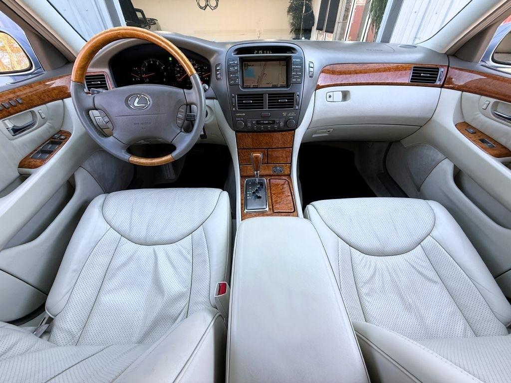 Lexus LS 430 4dr Sdn 2003