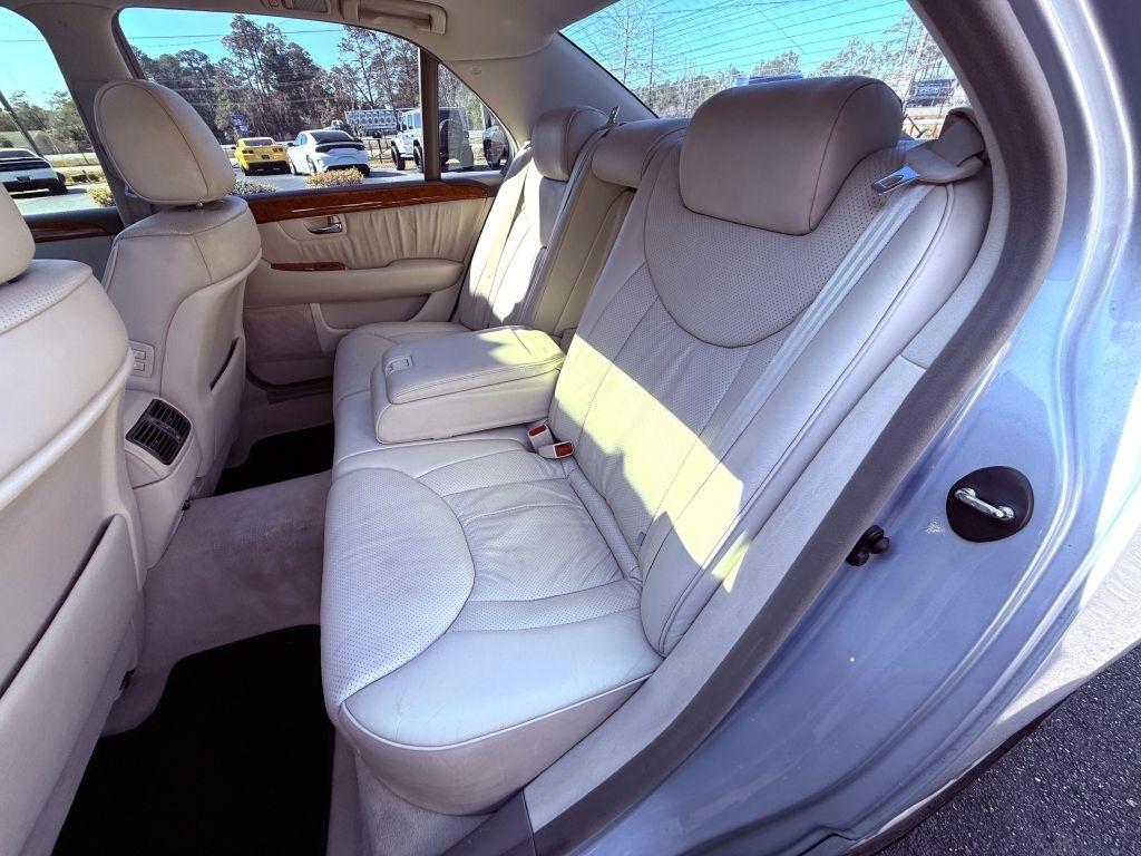 Lexus LS 430 4dr Sdn 2003