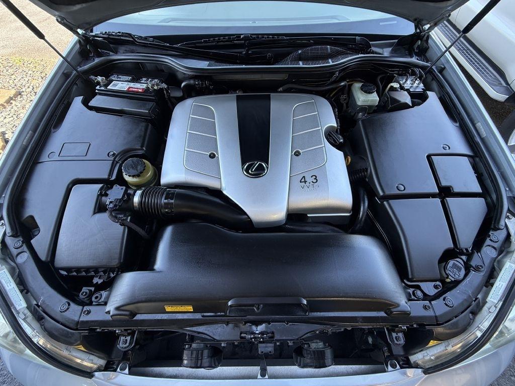 Lexus LS 430 4dr Sdn 2003