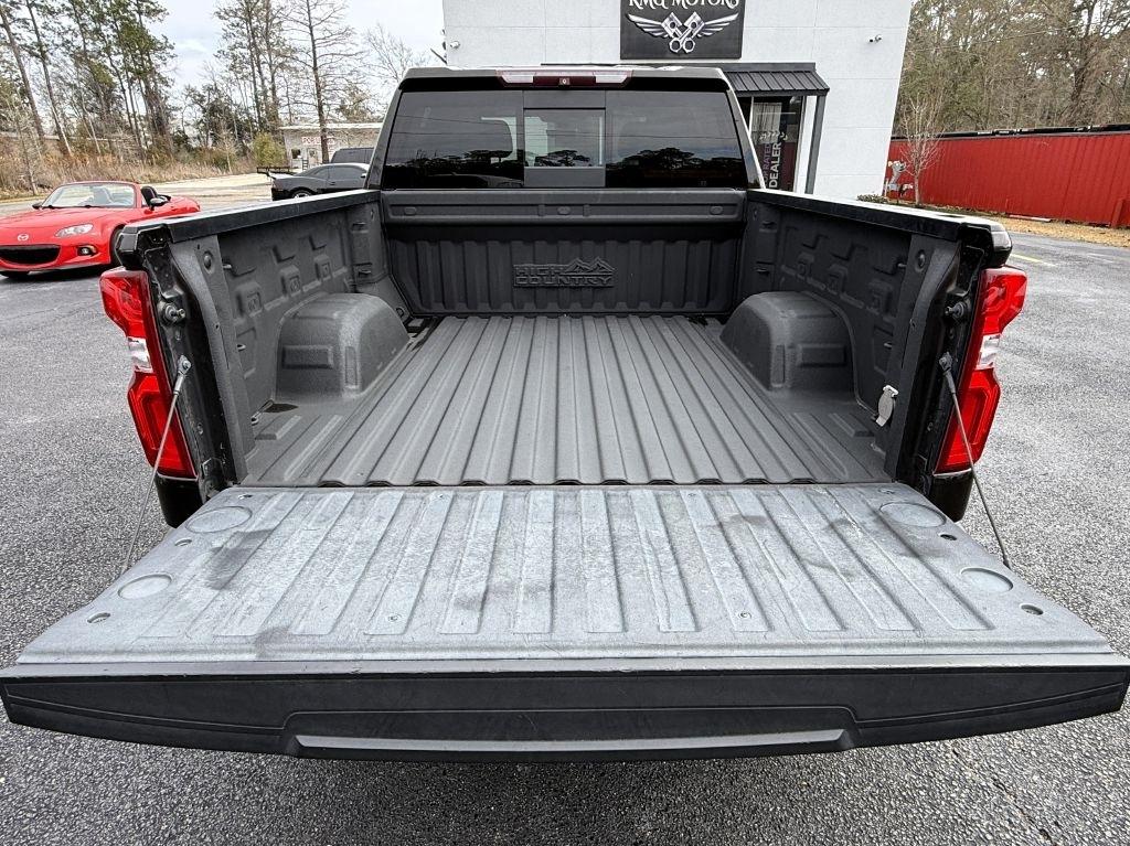 Chevrolet Silverado 1500 2WD Crew Cab 147" High Country 2019