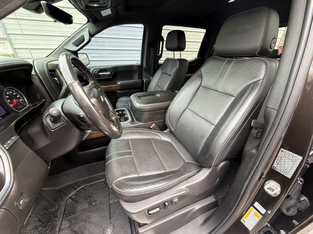 Chevrolet Silverado 1500 2WD Crew Cab 147" High Country 2019