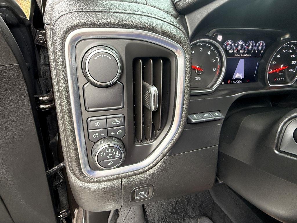 Chevrolet Silverado 1500 2WD Crew Cab 147" High Country 2019