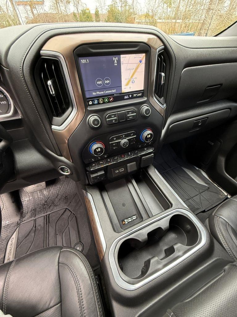 Chevrolet Silverado 1500 2WD Crew Cab 147" High Country 2019