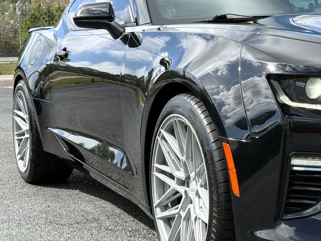 Chevrolet Camaro 2dr Cpe 2SS 2018