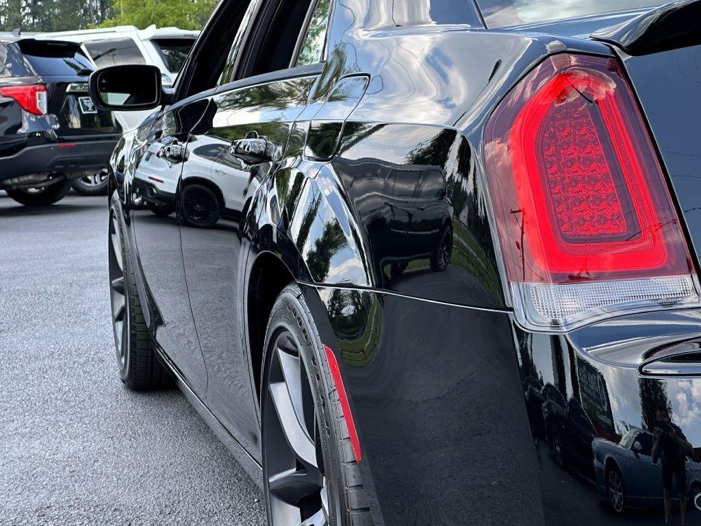 Chrysler 300 300C RWD 2023