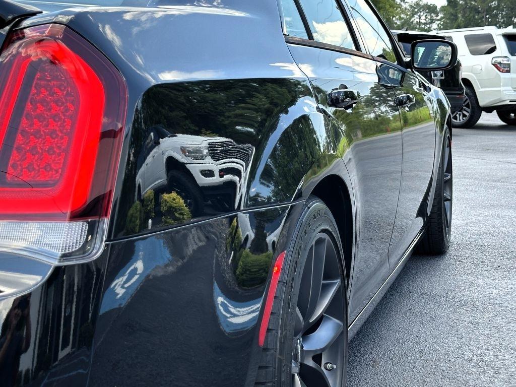 Chrysler 300 300C RWD 2023