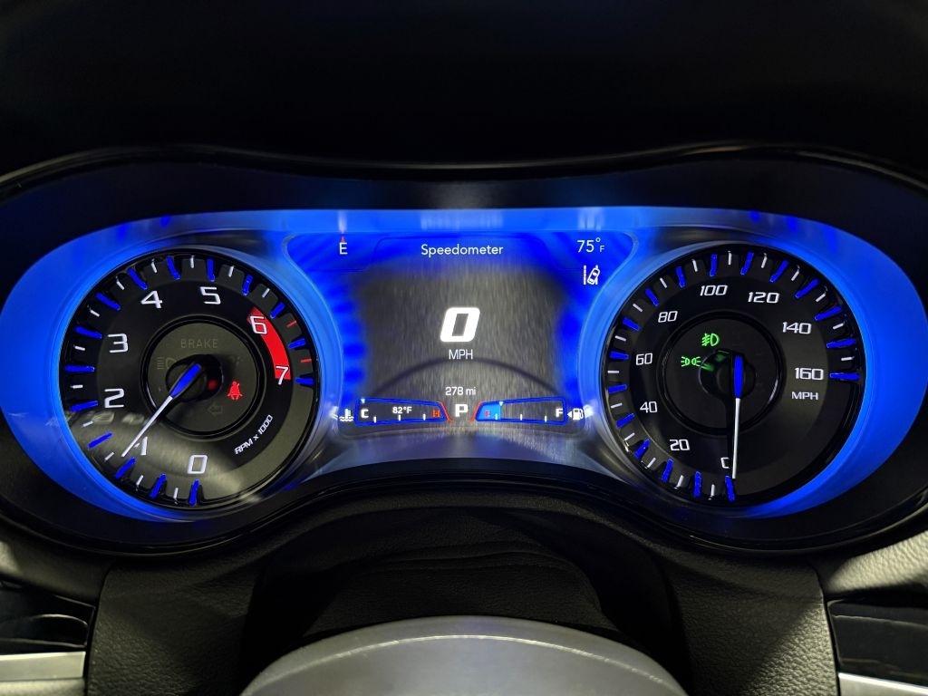 Chrysler 300 300C RWD 2023