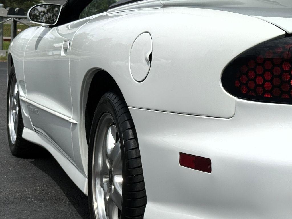 Pontiac Trans Am WS6 2002