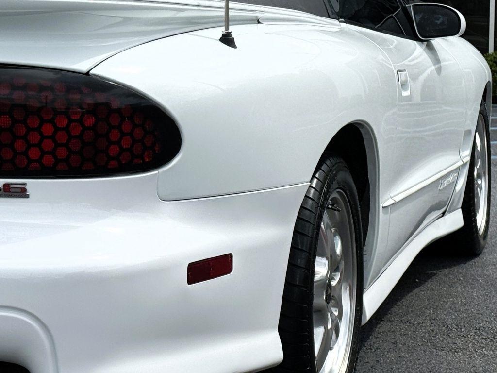 Pontiac Trans Am WS6 2002