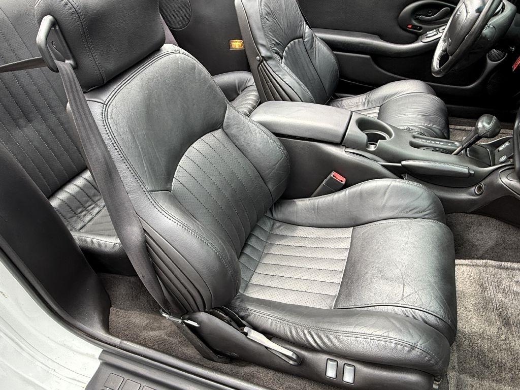 Pontiac Trans Am WS6 2002