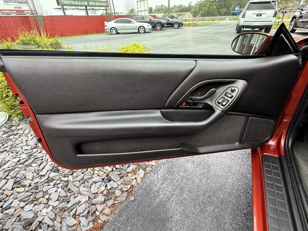 Chevrolet Camaro 2dr Cpe Z28 2002