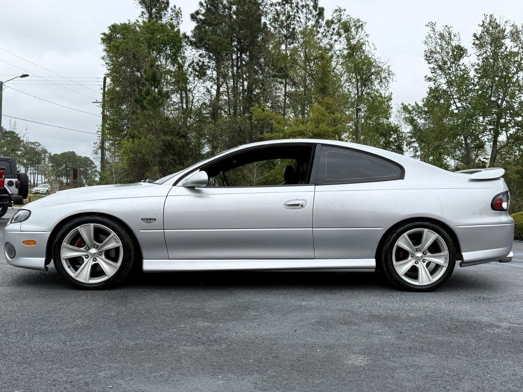 Pontiac GTO 2dr Cpe 2006