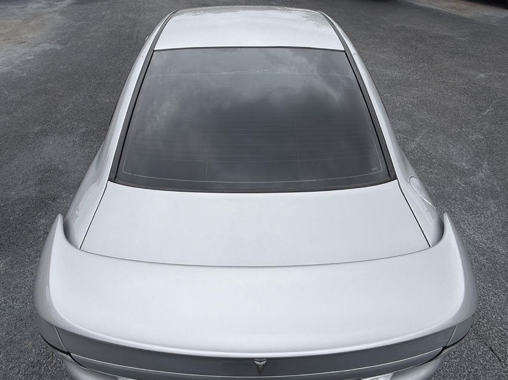 Pontiac GTO 2dr Cpe 2006