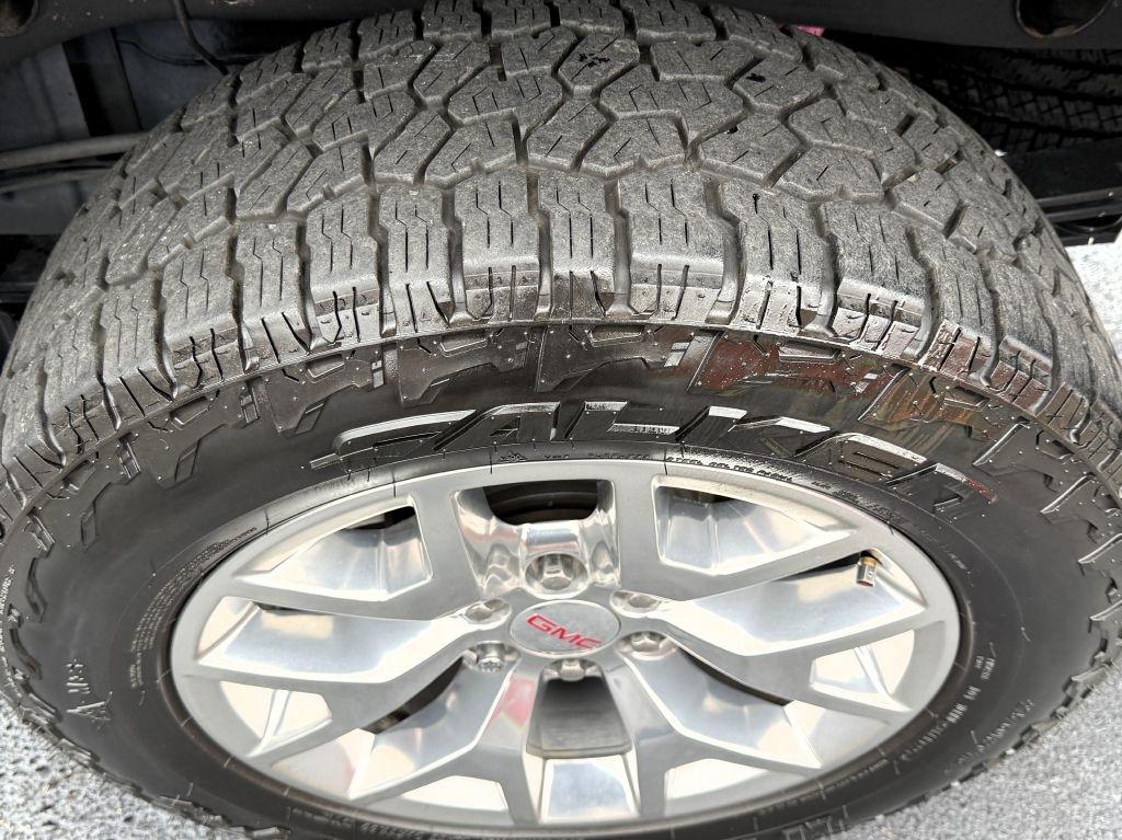 GMC Sierra 1500 SLT Crew Cab Short Box 4WD 2018