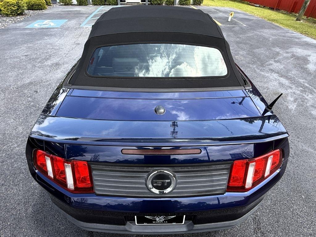 Ford Mustang GT Premium Convertible 2010