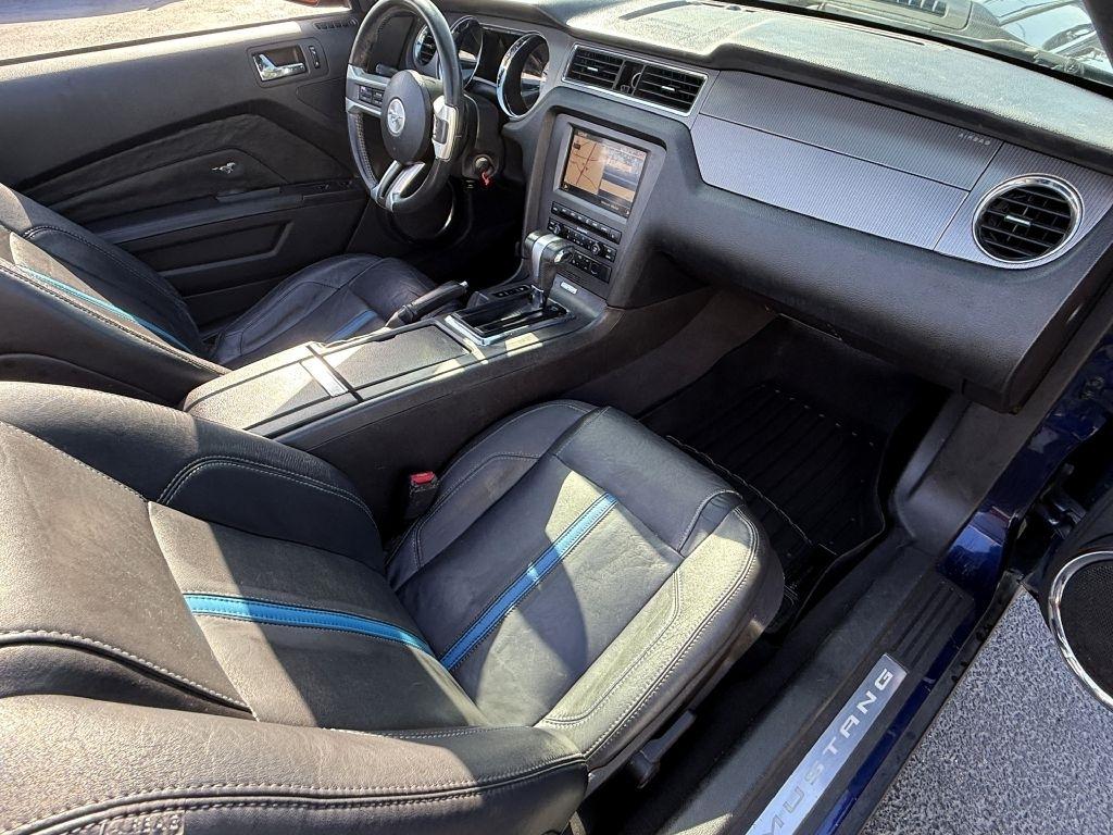 Ford Mustang GT Premium Convertible 2010