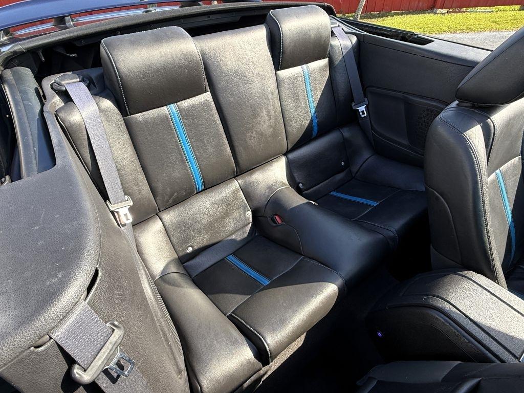 Ford Mustang GT Premium Convertible 2010