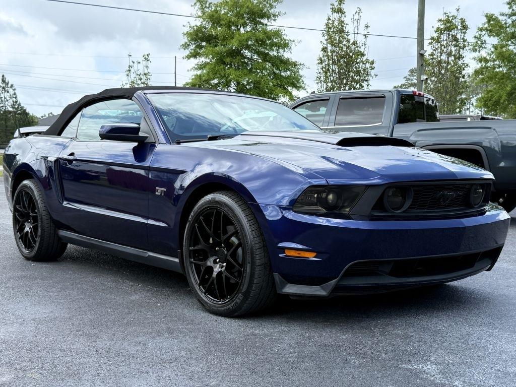 Ford Mustang GT Premium Convertible 2010