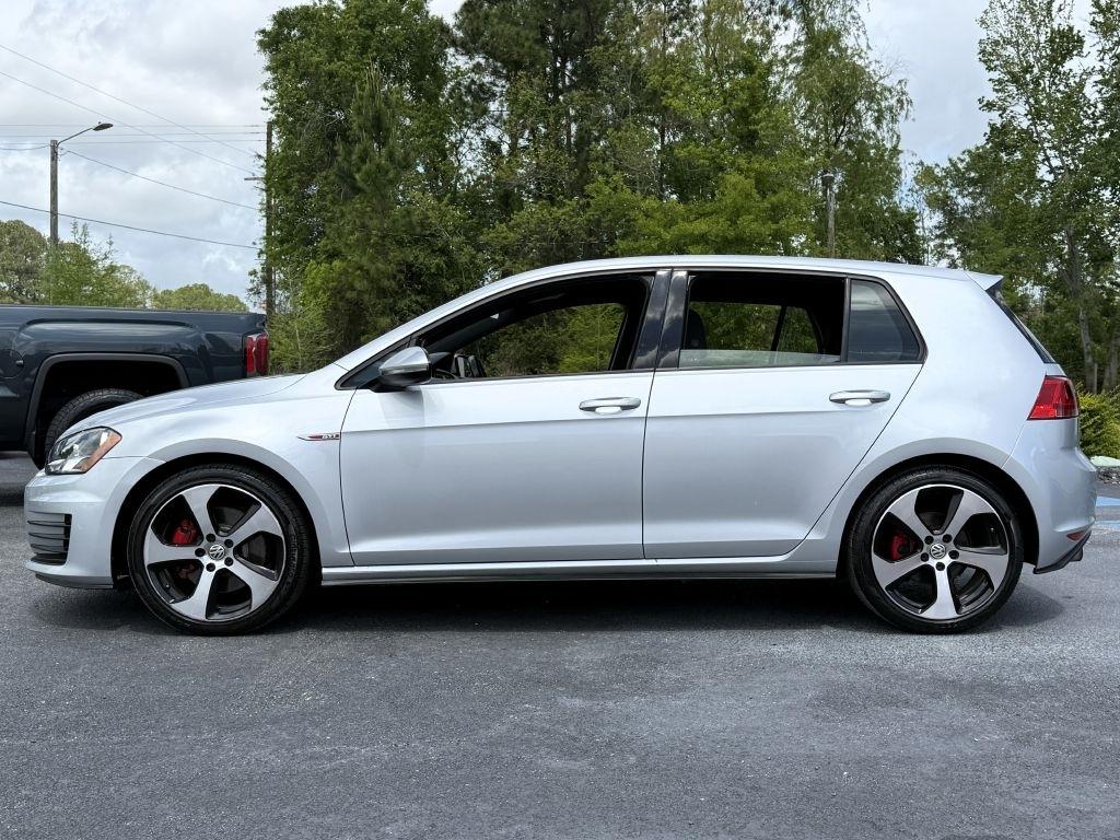 Volkswagen Golf GTI S 6A 4-Door 2017