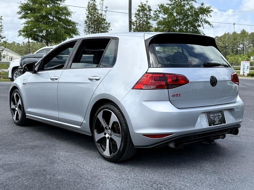 Volkswagen Golf GTI S 6A 4-Door 2017