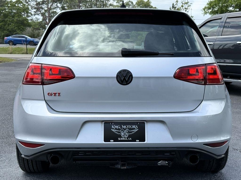 Volkswagen Golf GTI S 6A 4-Door 2017