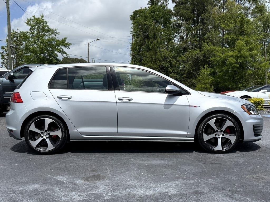 Volkswagen Golf GTI S 6A 4-Door 2017