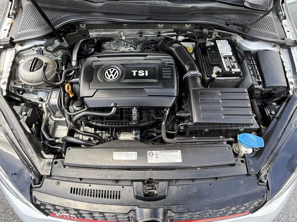 Volkswagen Golf GTI S 6A 4-Door 2017