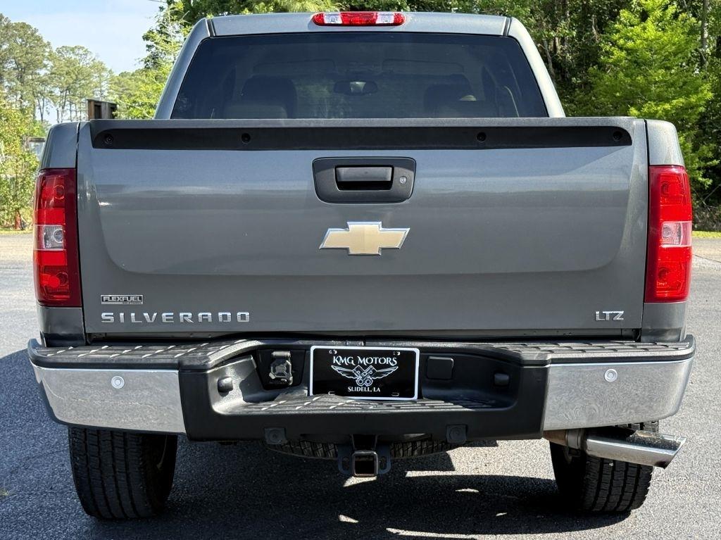 Chevrolet Silverado 1500 LTZ Crew Cab 4WD 2011