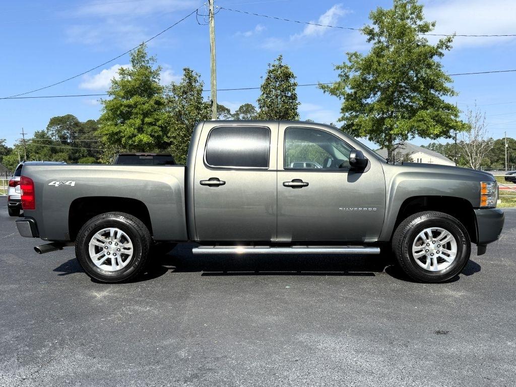Chevrolet Silverado 1500 LTZ Crew Cab 4WD 2011