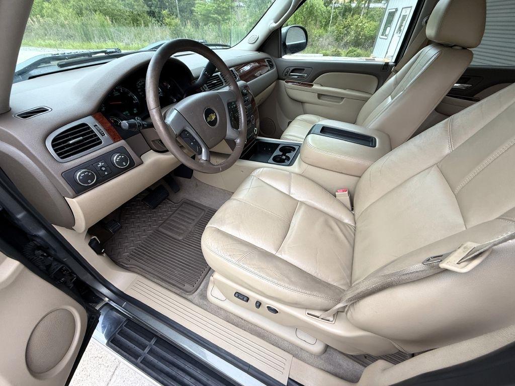 Chevrolet Silverado 1500 LTZ Crew Cab 4WD 2011