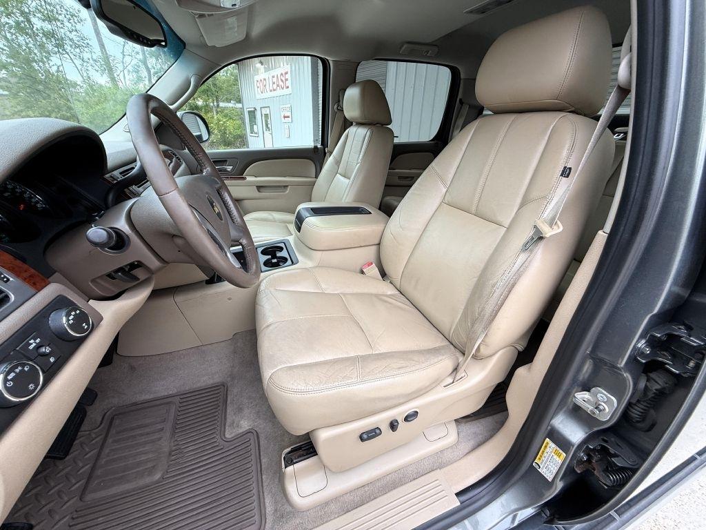 Chevrolet Silverado 1500 LTZ Crew Cab 4WD 2011