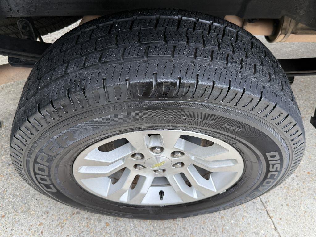 Chevrolet Silverado 1500 LTZ Crew Cab 4WD 2011