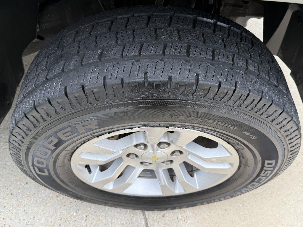 Chevrolet Silverado 1500 LTZ Crew Cab 4WD 2011