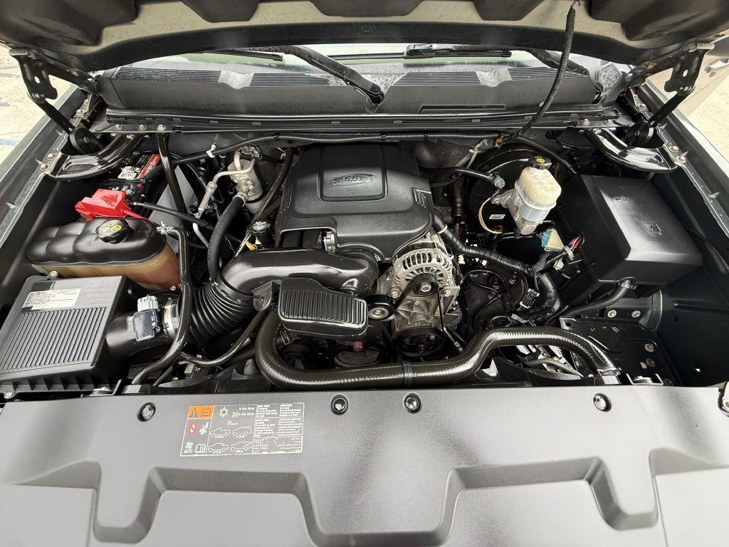 Chevrolet Silverado 1500 LTZ Crew Cab 4WD 2011