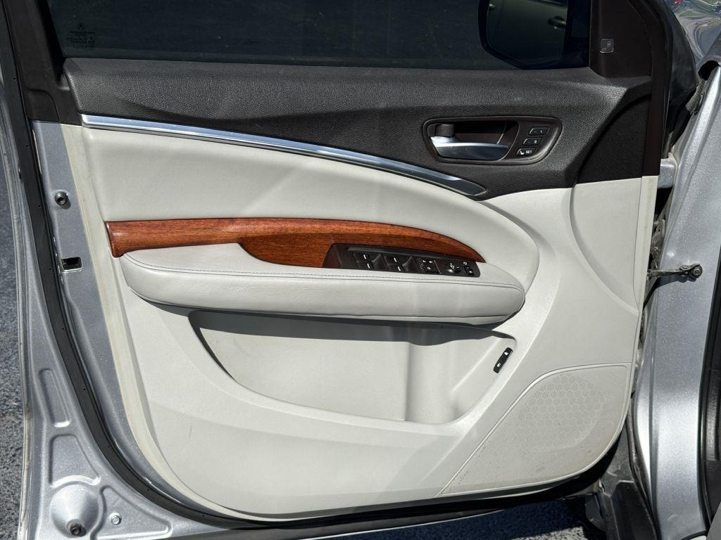 Acura MDX 9-Spd AT Advance Package 2017